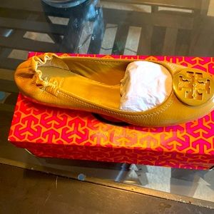 Tory Burch was a gift for a friend but she didn’t like the color